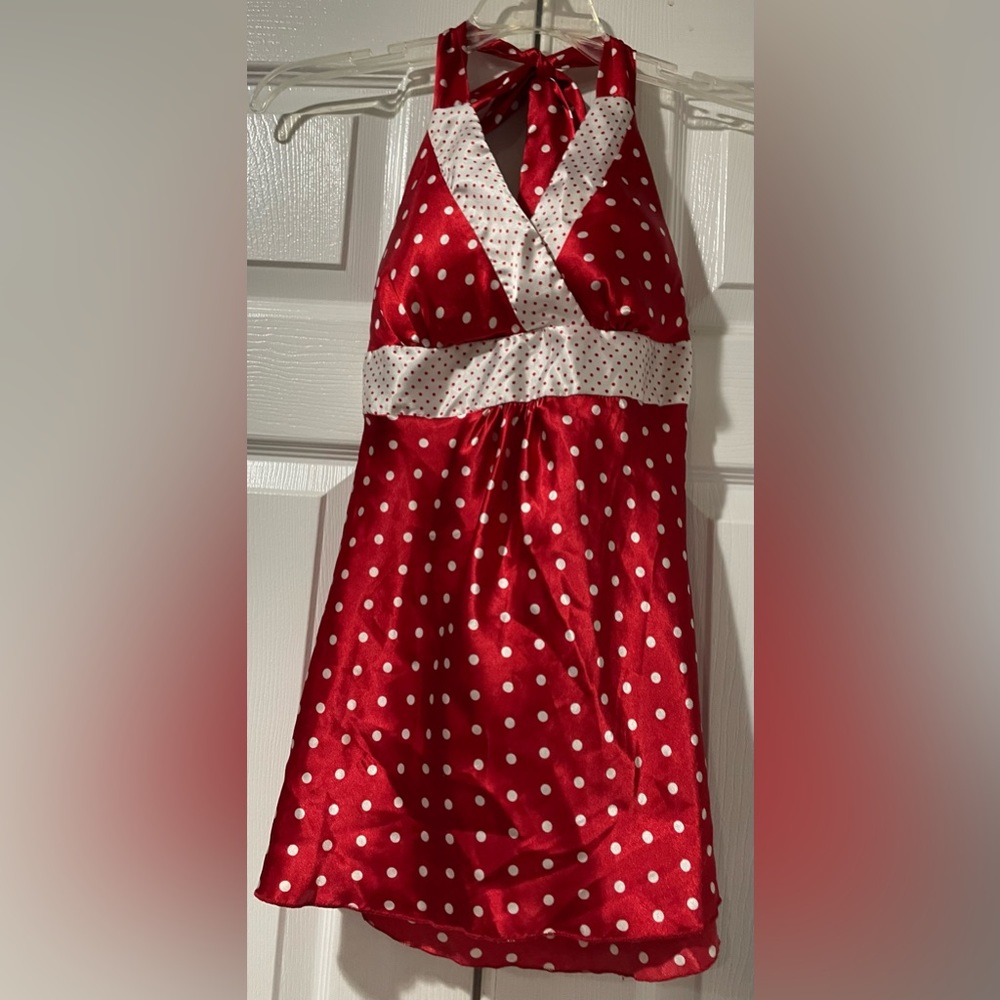 VANITY VTG Y2K S/M Satin Red W/Dots Halter Top